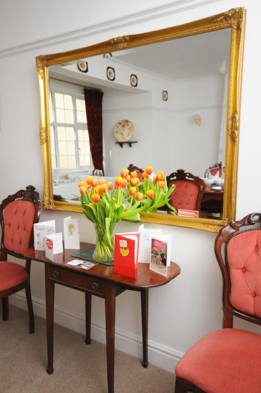Dunmow Guest House Грейт-Данмоу Экстерьер фото